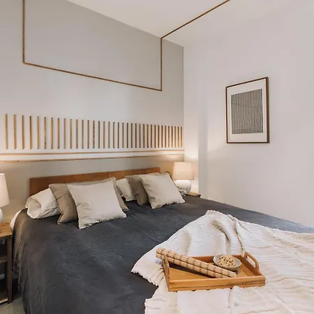 Ohanes - 2 Bedrooms In Eixample Esquerra