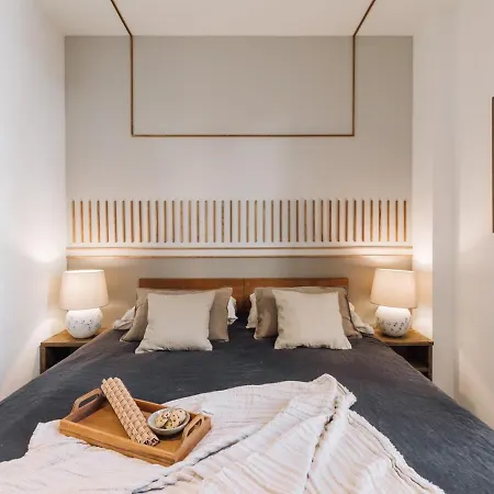 Ohanes - 2 Bedrooms In Eixample Esquerra *
